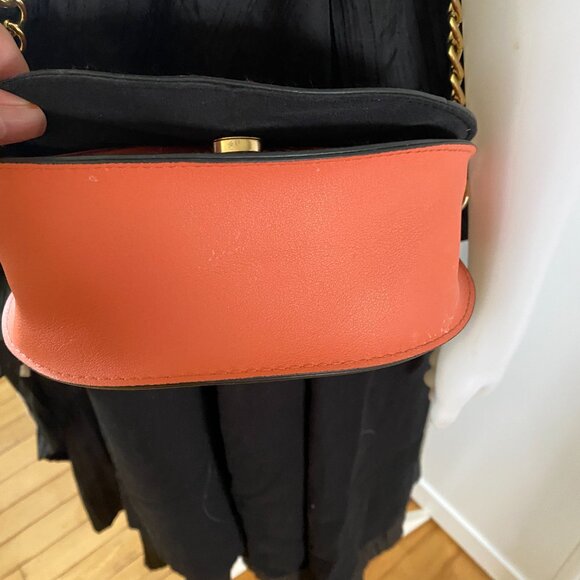 Women's Stylish Salmon Color Shoulder Strap / Hand Held Purse - Picture 9 of 12